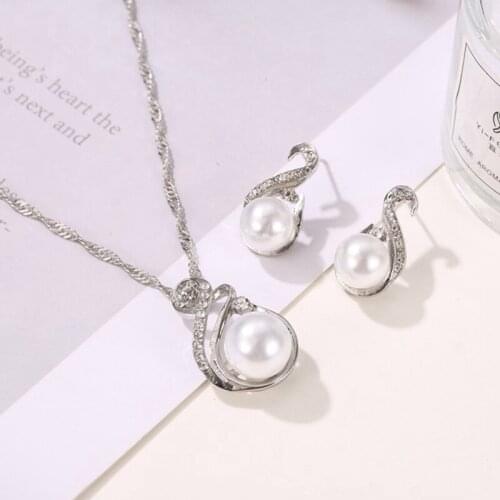 Faux Pearl Pendant Necklace Earrings Set Wedding Jewelry Set Bride Sliver Rhinestone Wedding Jewelry Dropship New Arrival