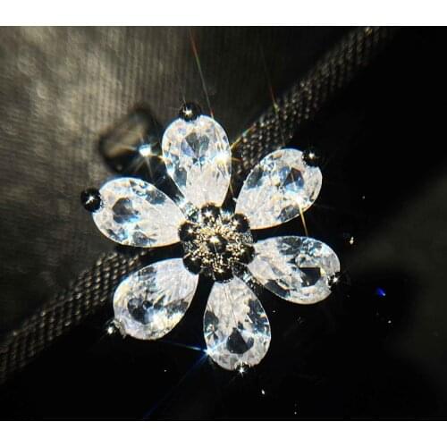 New Design Open Flower Ring Inlay Shiny Zircon S925 Silvery Luxury Charm Jewelry For Women Wedding Party Fashion Birthday Gift
