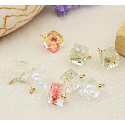 New style 30pcs/lot Dried flowers/beads core geometry 3D square shape resin beads charms diy jewelry earring/garment accessory