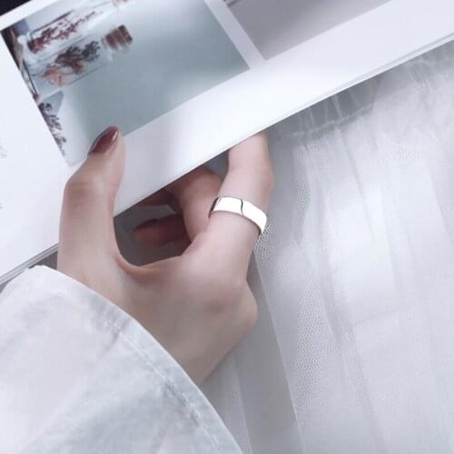 Personality Exaggerated Gothic Smooth Round Rings For Women Charm Engagement Jewelry Girls Open Finger Knuckle Rings