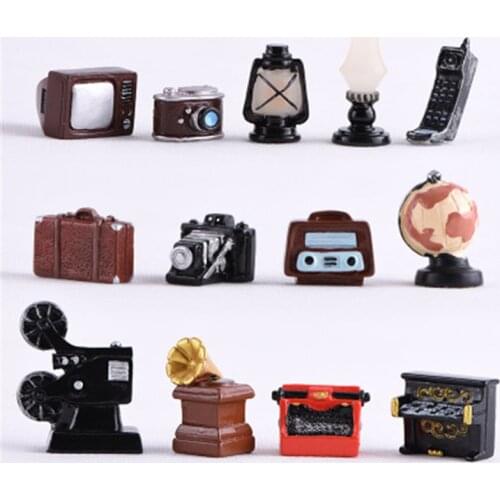 ZOCDOU 1 Piece Mini Cute Retro Style Furniture Photographic Props Ornament Small Statue Little Figurine Crafts Home Decoration