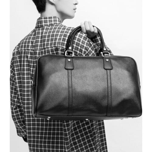 2021 New Arrival Leather Travel Bags Luxury Men Large Capacity Portable Male Shoulder Bags Mens Handbags Vintage Travel Duffle