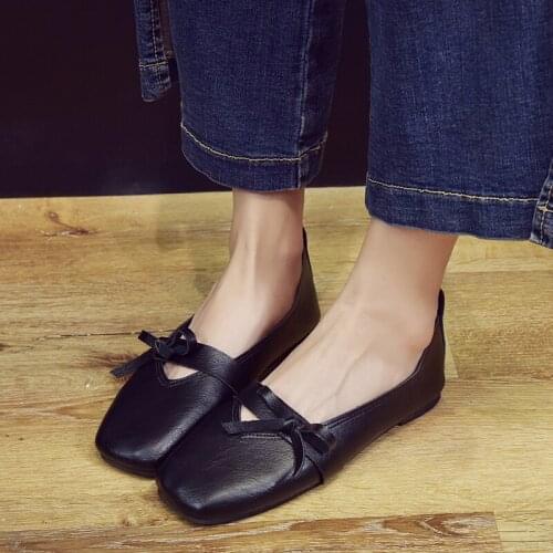 2020 New High Quality Leather Spring Flat Shoes Solid Woman Loafers Casual Shoes Square Toe Basic Women Flats Women Shoes W38-26
