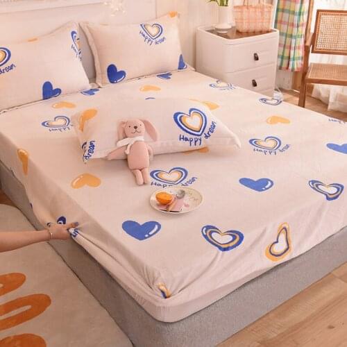 Happy Heart Cow Bed Sheets Elastic Fitted Sheet Home Coral Fleece Single Double Mattress Cover Winter Warm Bed Sheet Bedspread