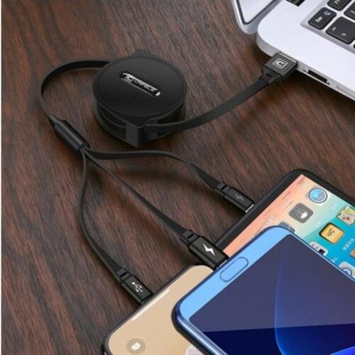 Retractable Multifunctional One Drag Three Data Line Fast Charging Cable For iPhone Android And Type-c Fitting for All cars