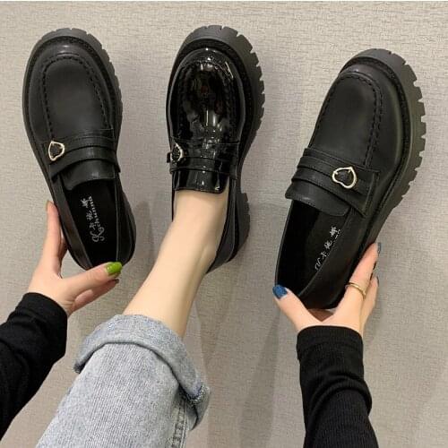 Women Oxford Shoes Patent Leather Platform Shoes Thick Sole Slip on Shoes Heart Loafers Female Boat Shoes Pumps Autumn 9298L