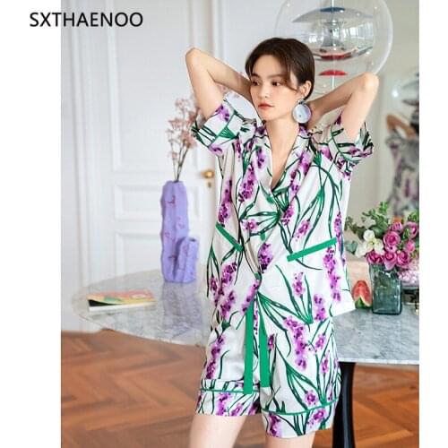 SXTHAENOO Women's Travel Shorts