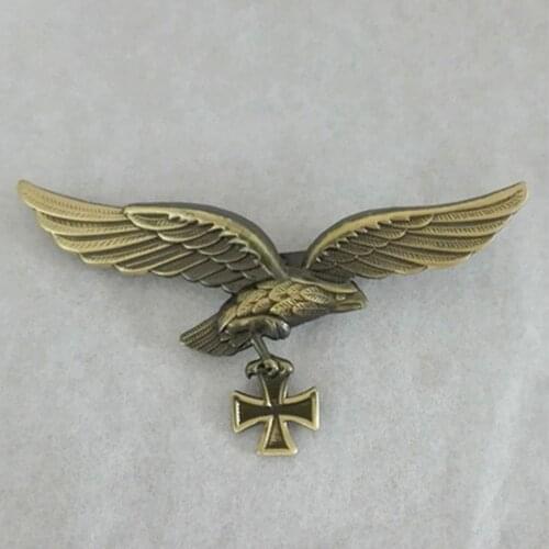 WW2 GERMAN LUFTWAFFE IRON CROSS EAGLE METAL BADGE PIN COCKADE
