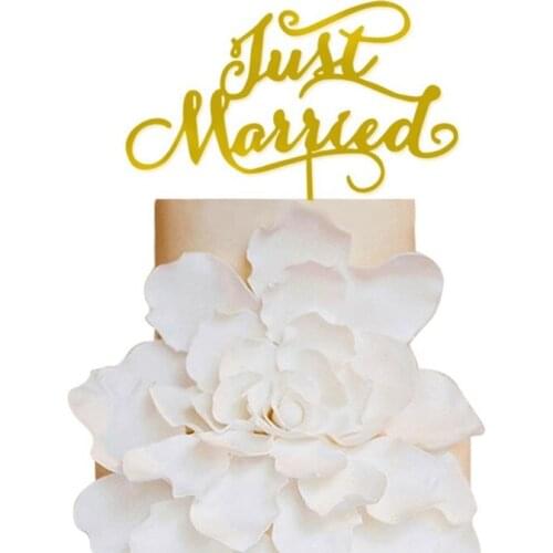 Gold Acrylic Just Married Wedding Cake Topper for Wedding Decoration Engagement Anniversary Party Supplies Cake Decorating