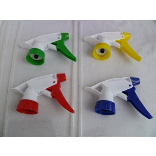 Vidric Hand button spray head Coke bottle Sprite bottle universal watering can head small humidification sprayer gardening water