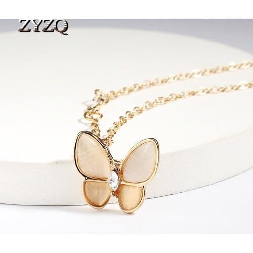 ZYZQ Classic Artificial Opal Butterfly NecklaceTemperament Clavicle Chain Retro Mother-of-Pearl Clavicle Chain
