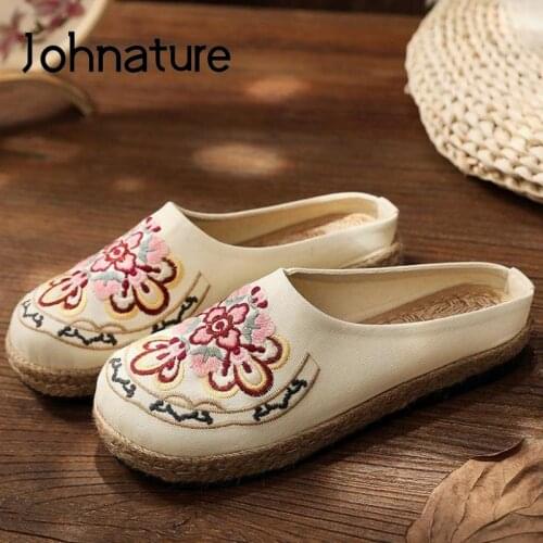 Johnature 2021 New Women Slippers Embroider Summer Flat With Women Shoes Slides Handmade Linen National Style Ladies Slippers