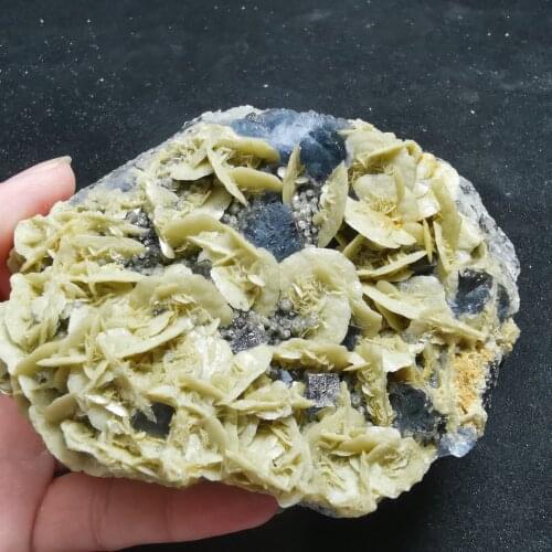 393.1gNatural Fluorite Crystal phosphite intergrowth crystal mineral stone decorative QUARTZ GEM