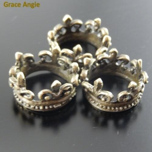 GraceAngie 10pcs Antique Bronze Tone Alloy Crown Pendant Charms Jewelry Finding Craft Accessory Little Girls Princess Dream