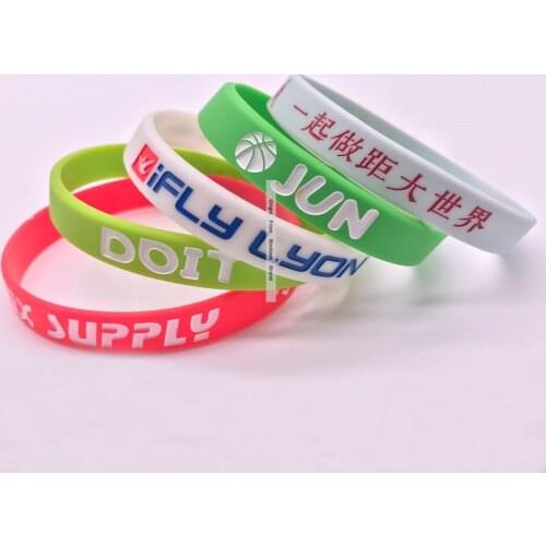 Custom Silicone Wristbands Logo Inplanted Debossed Cheap Gift Promotion Party Rally Use Bracelet Personalized Custom
