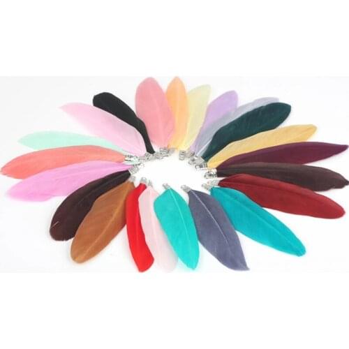 10Pcs Natural Feathers Colorful Feathers Pendant Women Choker Necklace Jewelry Findings Making Straps Keychain Pendants Charms