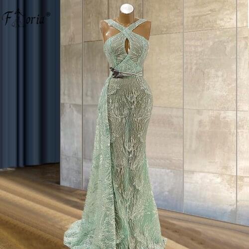 Mint Green Halter Neck Prom Dresses Illusion Beaded Lace Formal Evening Dress Special Occasion Dress vestido de fiesta de boda