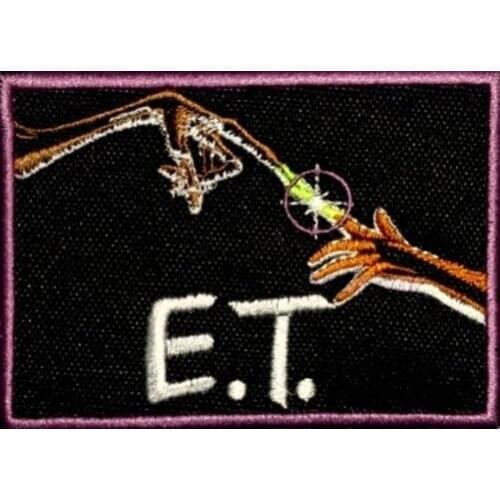 3.55'' E.T. the Extra-Terrestrial Fingers Embroidered iron on and sew on Patch Phone Home Steven Spielberg
