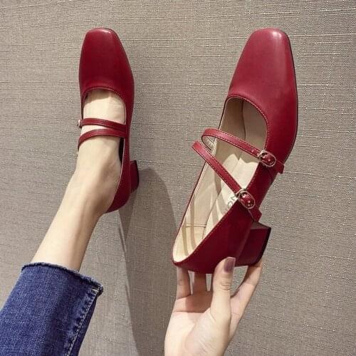 Autumn New Retro Leather Pumps Shoes Women Square Toe Mid Heels Marry Jeans Pumps Shoes 3.5 Cm Plus Size 41 42