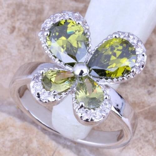 Romantic Green Peridot White CZ Silver Plated Womens Ring Size 6 / 7 / 8 / 9 R1134