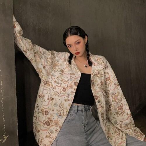 Spring Autumn Denim Women Jacket Long Sleeve Vintage Flower Pocket Oversize Windbreaker Harajuku Streetwear 2021 New Female Coat