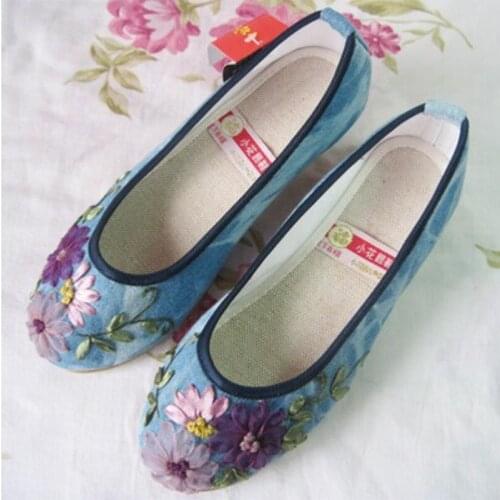 IM VOI&IOV Women's Slip-ons