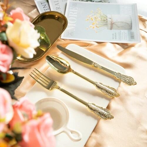 12PCS Disposable Imitation Metal Plastic Rose Gold Carved Embossed Cutlery Western Wedding Birthday Parties Decor Tableware Set