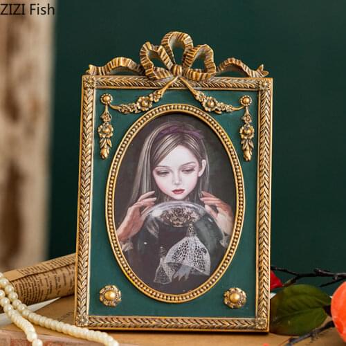 6/7 Inch Classical Lace Border Picture Frames Wall Photo Frame Nightstand Tabletop Family Portrait Golden Photo Frame Home Decor