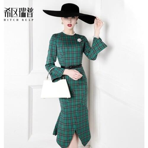 High End Temperament Celebrity Spring Dress 2021 New Fashion Lattice Slim Professional Fishtail Dress