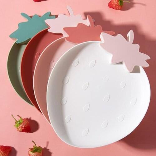 Strawberry Shape Fruit Food Tray Candy Cute Plate Snack Dish Fruit Dry Food Plate Household Plastic Serving Plate for Home