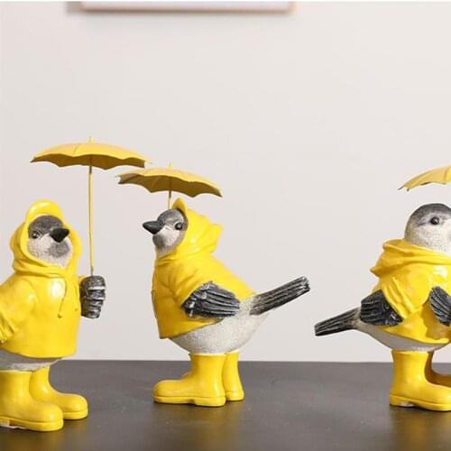 Umbrella Bird Sculpture Resin Ornaments Creative Small Animal Craft Accessories for Home Desktop Bedroom Decoration Gifts