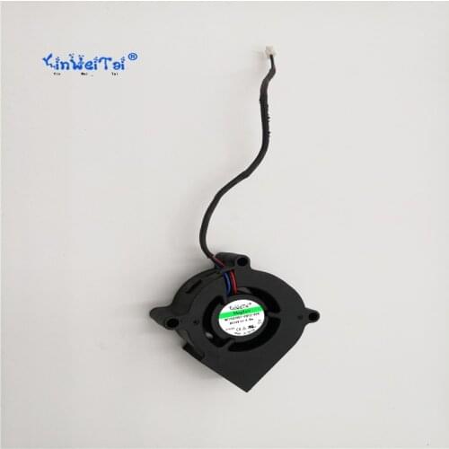 Free Shipping For DELTA BUB0512VHD 7T72 BUB0512VHD-7T72 DC 12V 0.33A, 50x50x20mm 3-wire Server Blower Cooling Fan