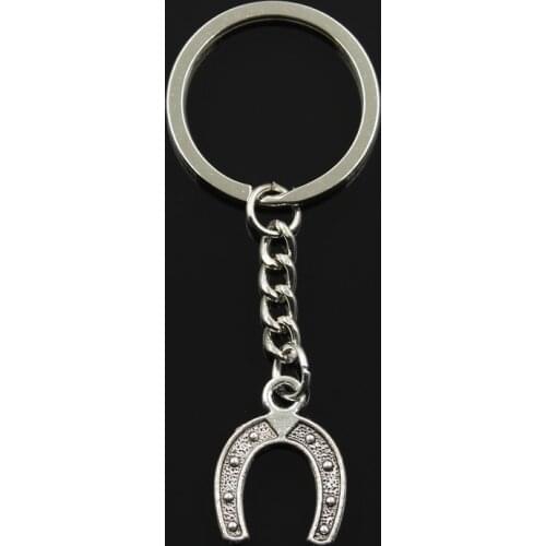 New Fashion Keychain 24x18mm Lucky Horseshoe Pendants DIY Men Jewelry Car Key Chain Ring Holder Souvenir For Gift