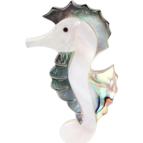 Fashion Hot Sales Natural Shell Sea horse Brooch Pin for Gir Women Cute Animal Corsage Jewelry Clothing Accessories Gift AL561