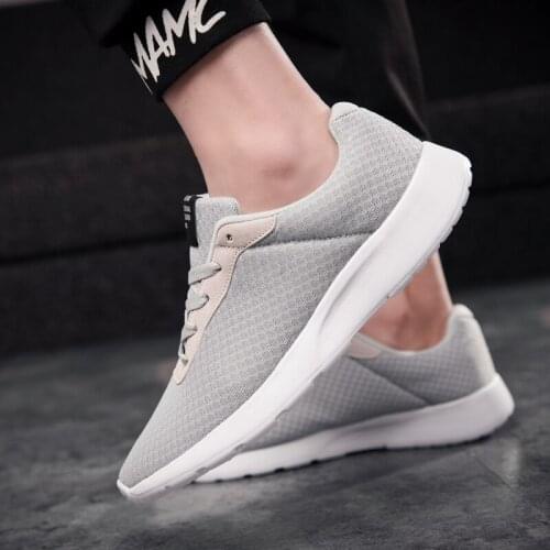 Weweya 2019 Fashion Men Shoes Casual Trainers Mesh Breathable Light Soft Black Slipon Mens Shoe Male Casual Sneakers Spring