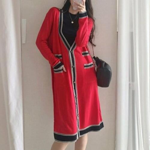 2021 Designer V neck Single Breasted Pockets Red Cardigan Women Long Cardigan Oversized Sweater Knitted Coat Outerwear X346