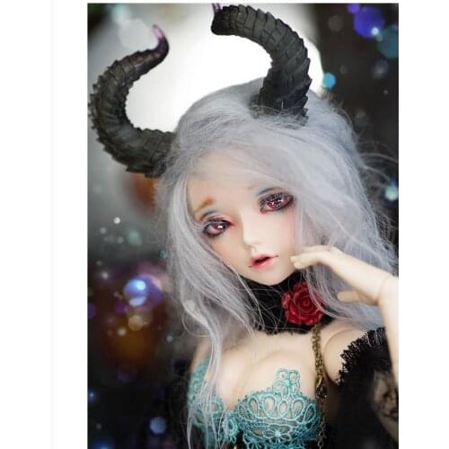 1/4 scale nude BJD doll Normal human version girl or elf BJD/SD Resin figure doll.Not included Clothes,shoes,wig A0356Ria MSD