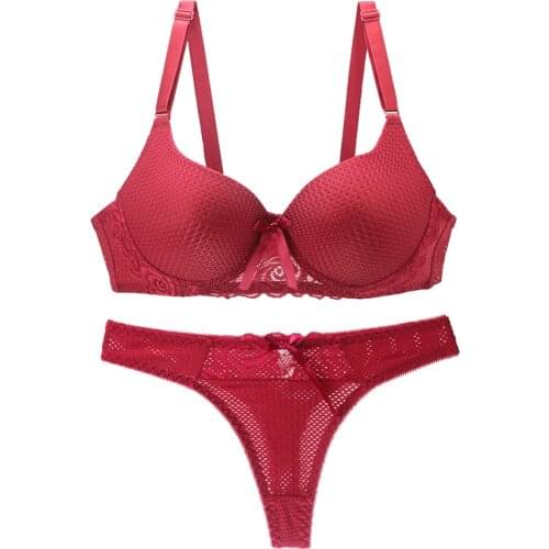 Nouvelle Seamless Sexy Lingerie Thongs and Bra Sets For Womens Lace Hollow Out Push Up Ladies Underwear