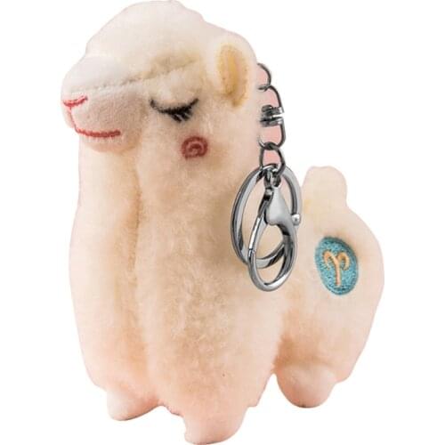 066F Cute Keychain Soft Cotton Standing Alpaca Shape Key Rings Chain Bag Jewelry Charm Pendant Purse Bag Key Chains Accessories