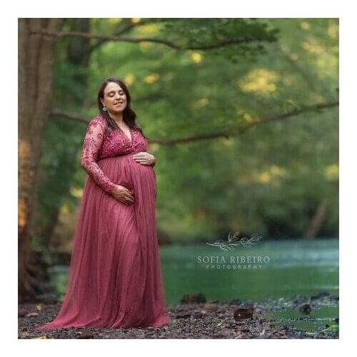 Plus Size Lace Maternity Photography Dresses V Neck Long Sleeves 3D Appliques Beaded Sheer Puffy 2021 Pregnancy Dressing Gowns
