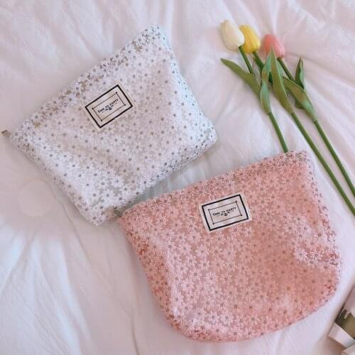 Daisy Lace Fashion Lady Cosmetic Storage Bag Beautiful Hollow Embroidery Wash Cloth Bag Fresh Simple Handbag Travel Organizer