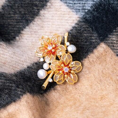 Freshwater Pearl Flower Brooch For Women Gold Plated Cherry Blossoms Pins Shiny Zircon Jewelry Dress Scarf Hat Clothes Gifts