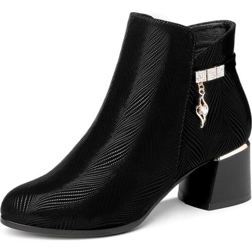 Round Toe Thick Heel WomenS Boots, Metal Decorative WomenS Short Boots, Platform WomenS Boots