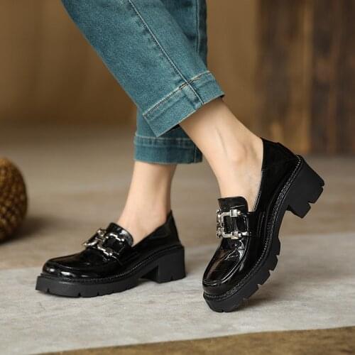 2021 Spring New British Style Women Platform Shoes Patent Leather Thick-soled Pedal Shoes Ladies Casual Shoes