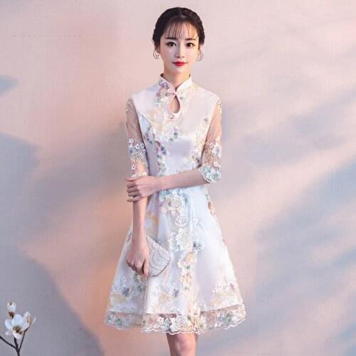Modified Cheongsam Little Fragrant Dress 2020 New Winter Short Girl Dignified, Elegant, Lace Thin And Retro Sleeveless Dresses