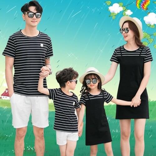 Family Matching Outfits Summer Mother Daughter Fake Two-Piece Dresses Dad Son Cotton Black Striped T-shirt Lover Couple Clothes