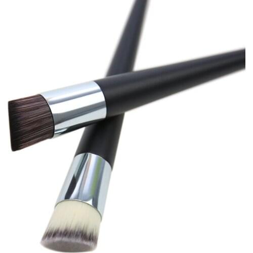 1Pcs Oblique Head Foundation Brush Powder Concealer Liquid Foundation Face Makeup Brushes Tools Professional Beauty Cosmetics