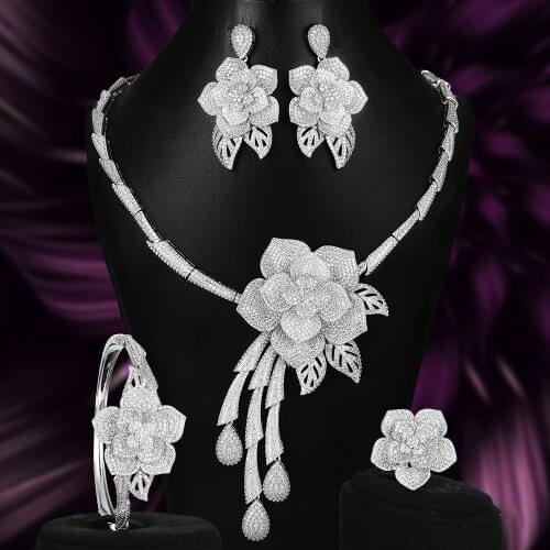 Luxury Bridal Noble 4 PCS Flower Luxury Necklace+Bangle+Earrings+Ring Jewelry Set for Bridal Wedding Superstar Show Jewelry