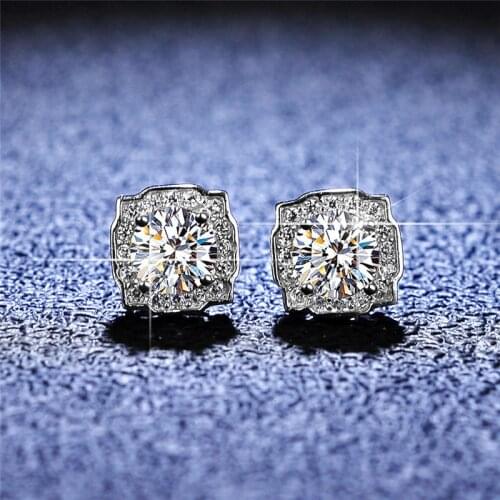 Silver Excellen Cut Total 1 Carat D Color Diamond Test Past Moissanite Vintage Stud Earrings for Women Silver 925 Party Jewelry