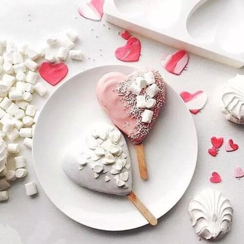 Silicone Ice Cream Mould with 4 Love Bears Paw Popsicle Mould Food Grade Ice Cream Mould kitchen accessories